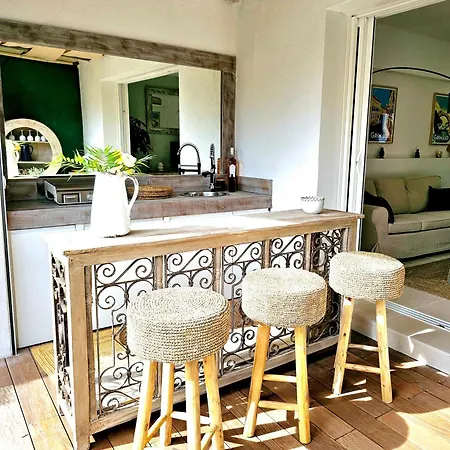 Maison Avec Amarre De 13 M - Golf De Saint Tropez - Port Iii *
